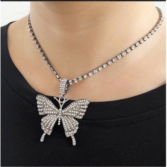 Silver Butterfly Chain - Picture 2 of 3